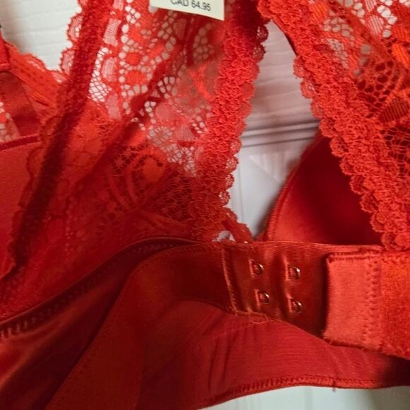 Aerie Red Lace Wireless Balconette Bra 34D NWT - Picture 3 of 12